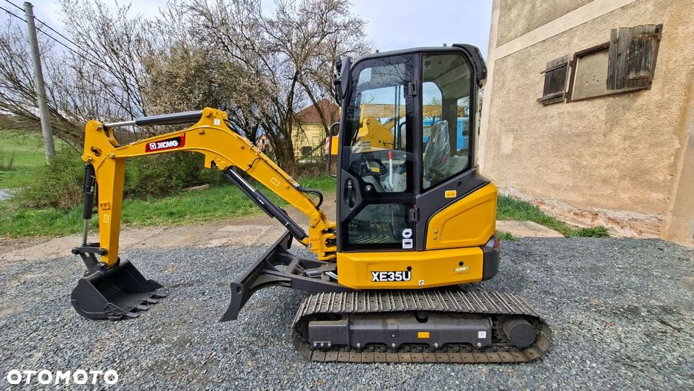XCMG Xe35U - 8