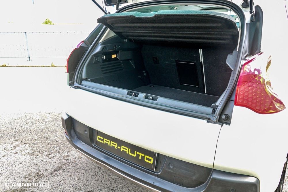 Peugeot 3008 1.6 e-HDi Active 2-Tronic - 22