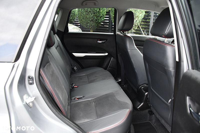 Suzuki Vitara 1.4 Boosterjet Allgrip Comfort+ - 23