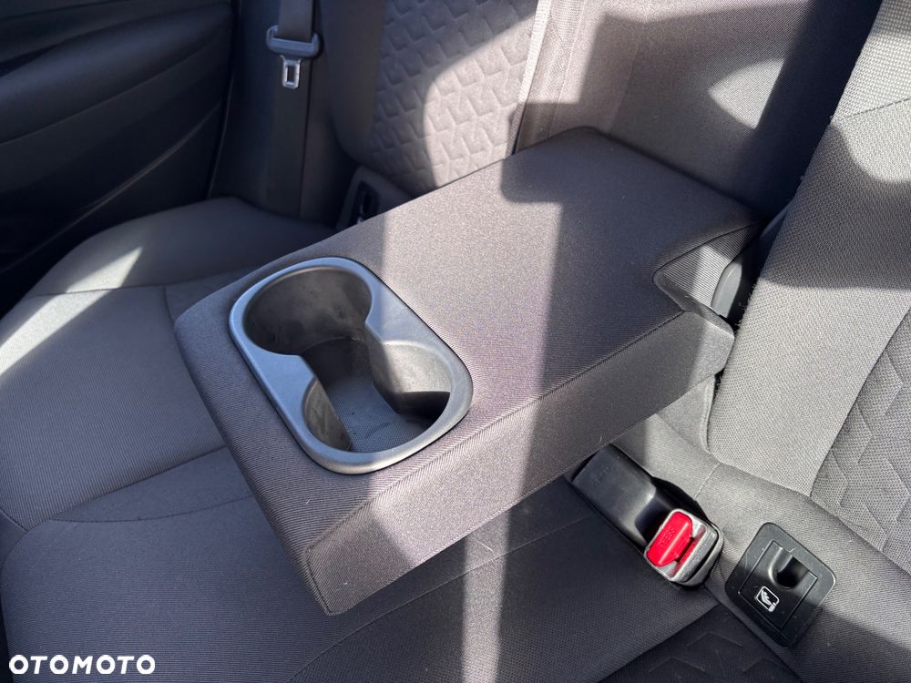 Toyota Corolla 1.2 T Comfort - 32