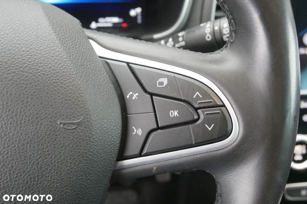 Renault Megane 1.3 TCe Techno EDC - 24