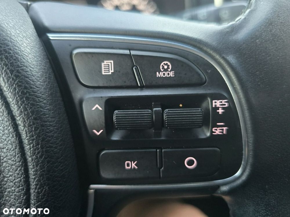 Kia Sportage - 16