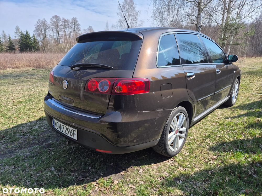 Fiat Croma 1.9JTD Dynamic - 3