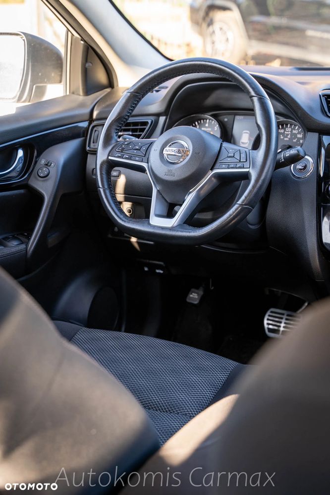 Nissan Qashqai - 15