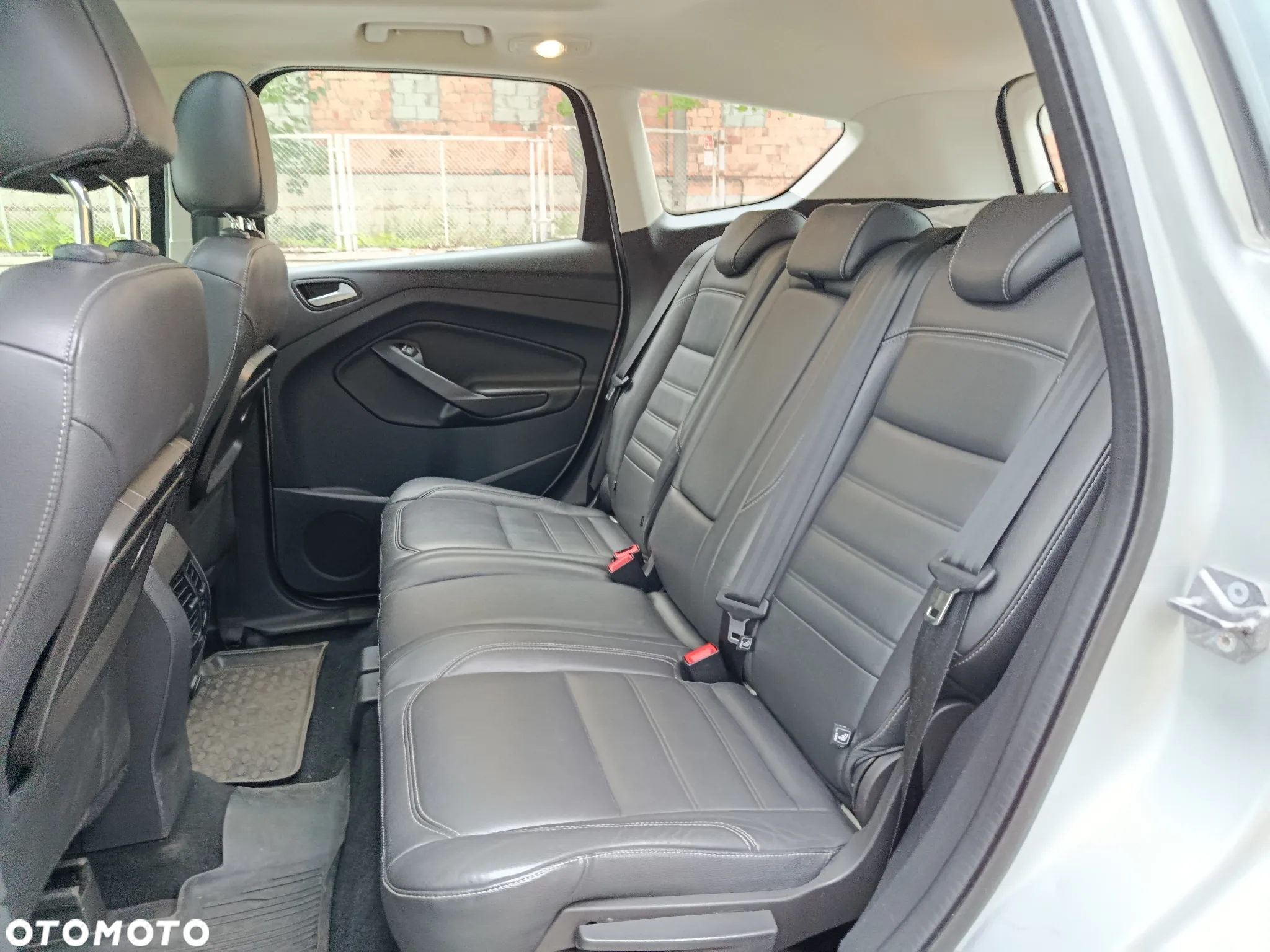 Ford Kuga 1.5 EcoBoost 4x4 Titanium - 7