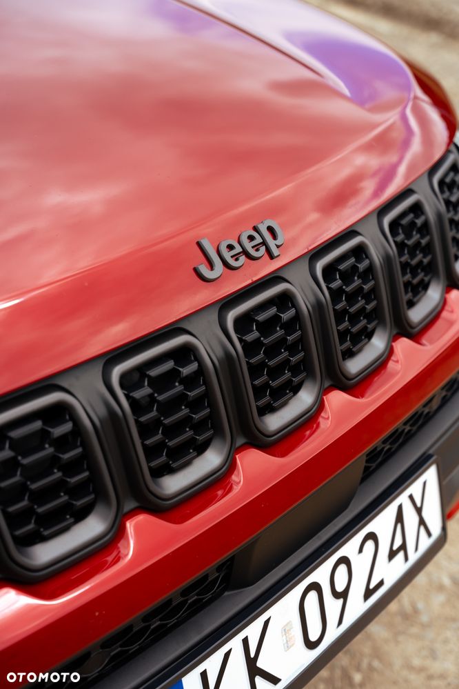 Jeep Compass - 13