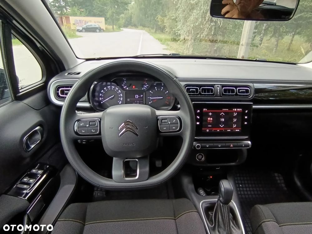 Citroën C3 1.2 PureTech Shine EAT6 - 21
