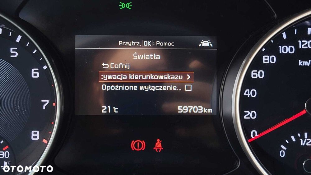 Kia XCeed 1.5 T-GDI M - 25