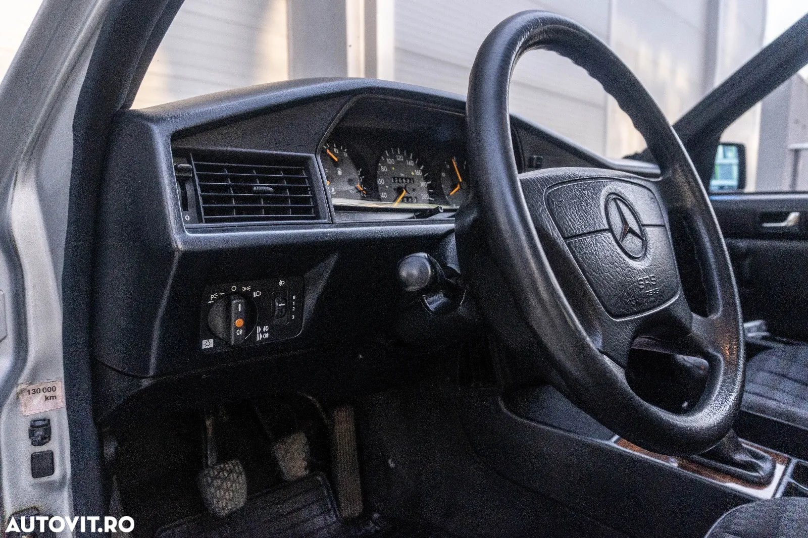 Mercedes-Benz 190 - 9