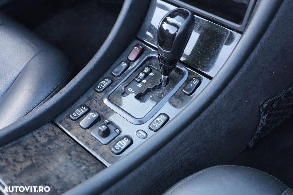 Mercedes-Benz CLK ver-cabrio-200-kompressor-automatik-avantgarde - 13