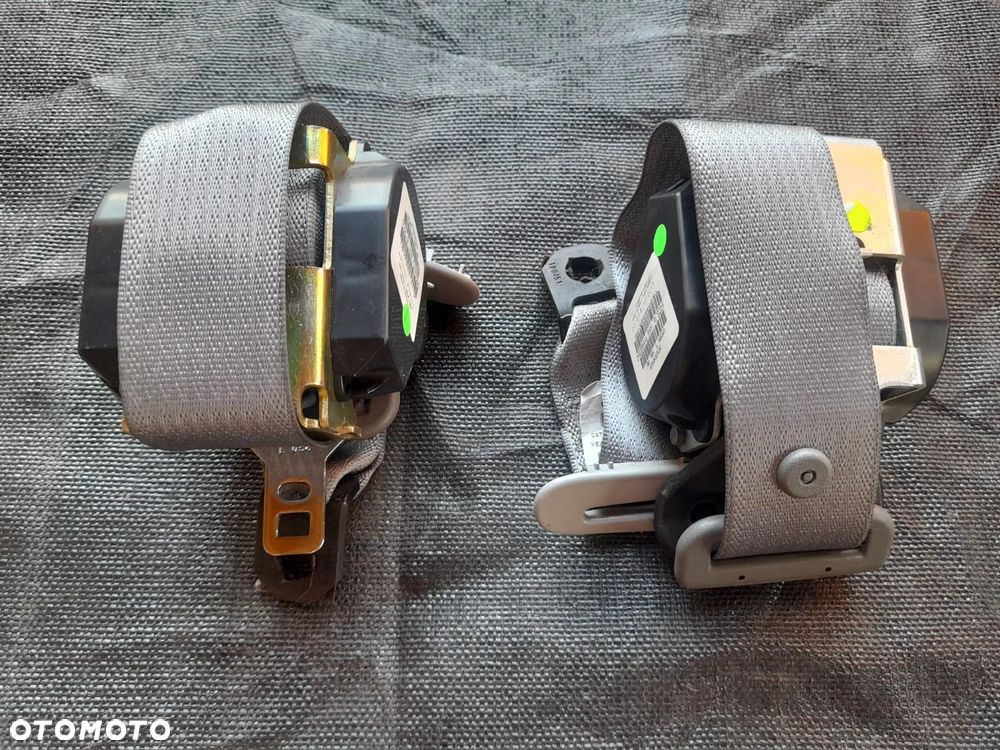 PT Cruiser pas bezpieczeństwa przód przedni EU lift Chrysler * - 1