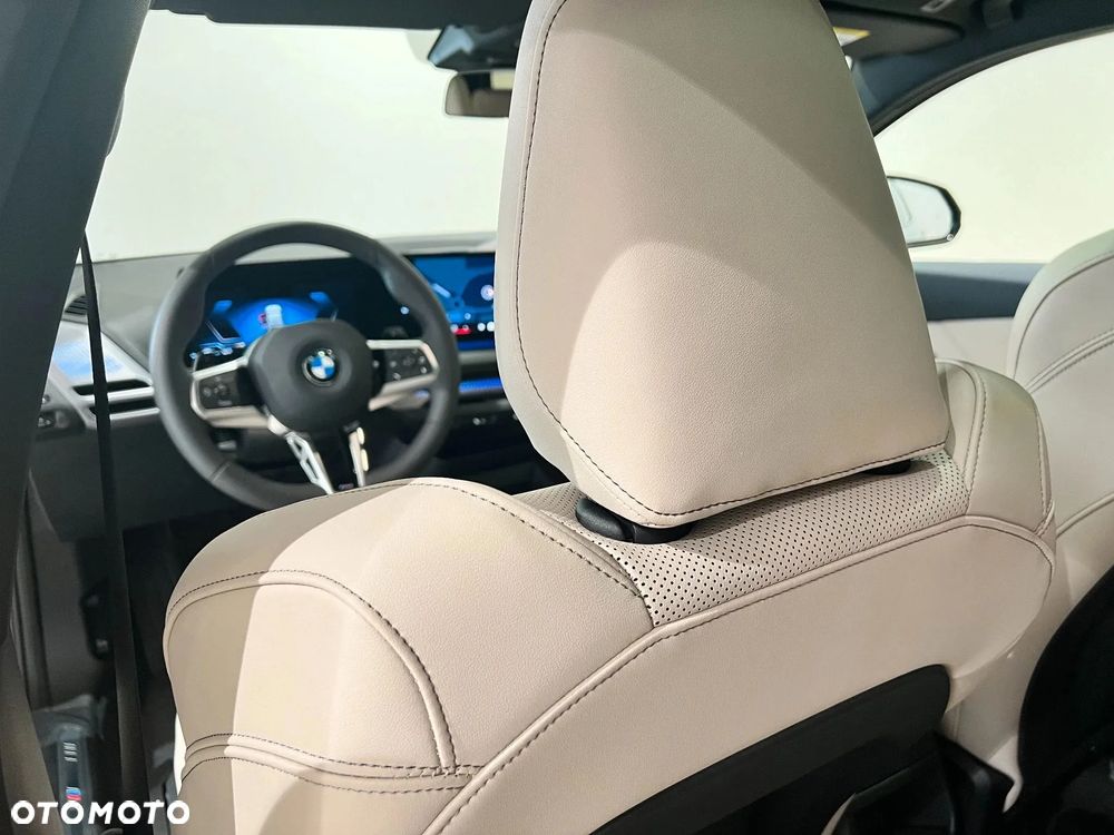 BMW Seria 1 120 - 11