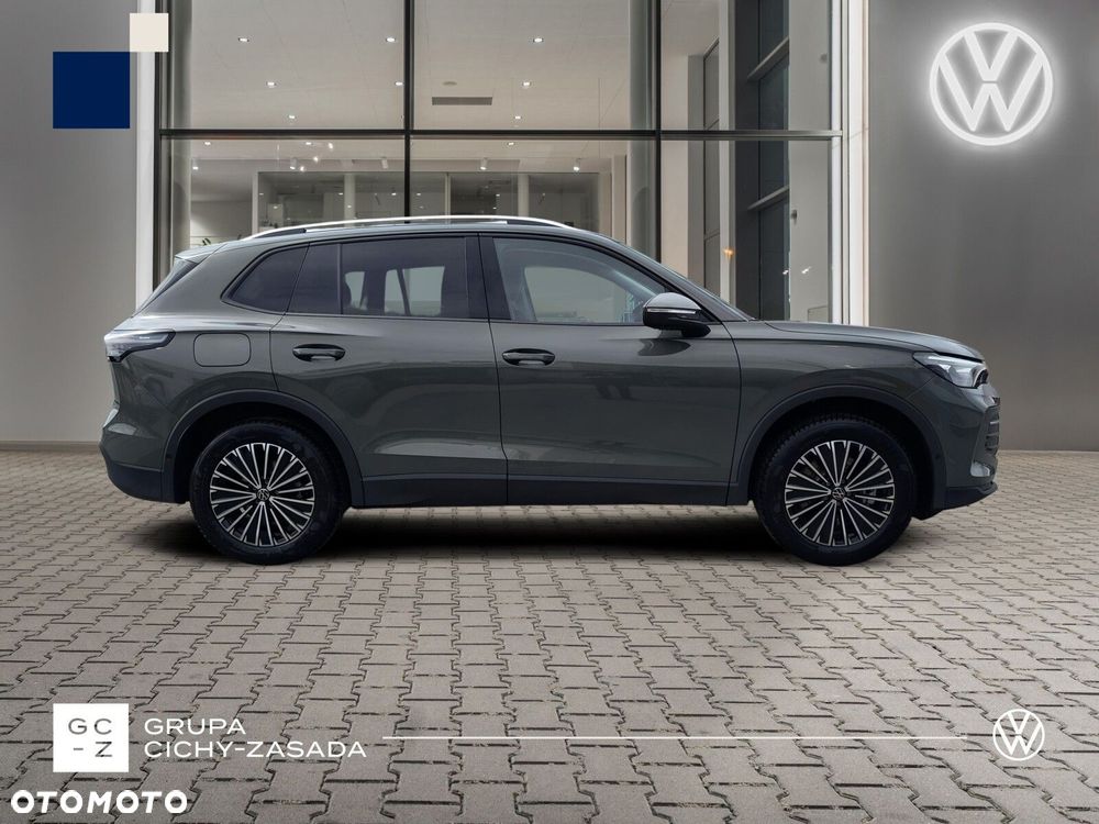Volkswagen Tiguan - 3