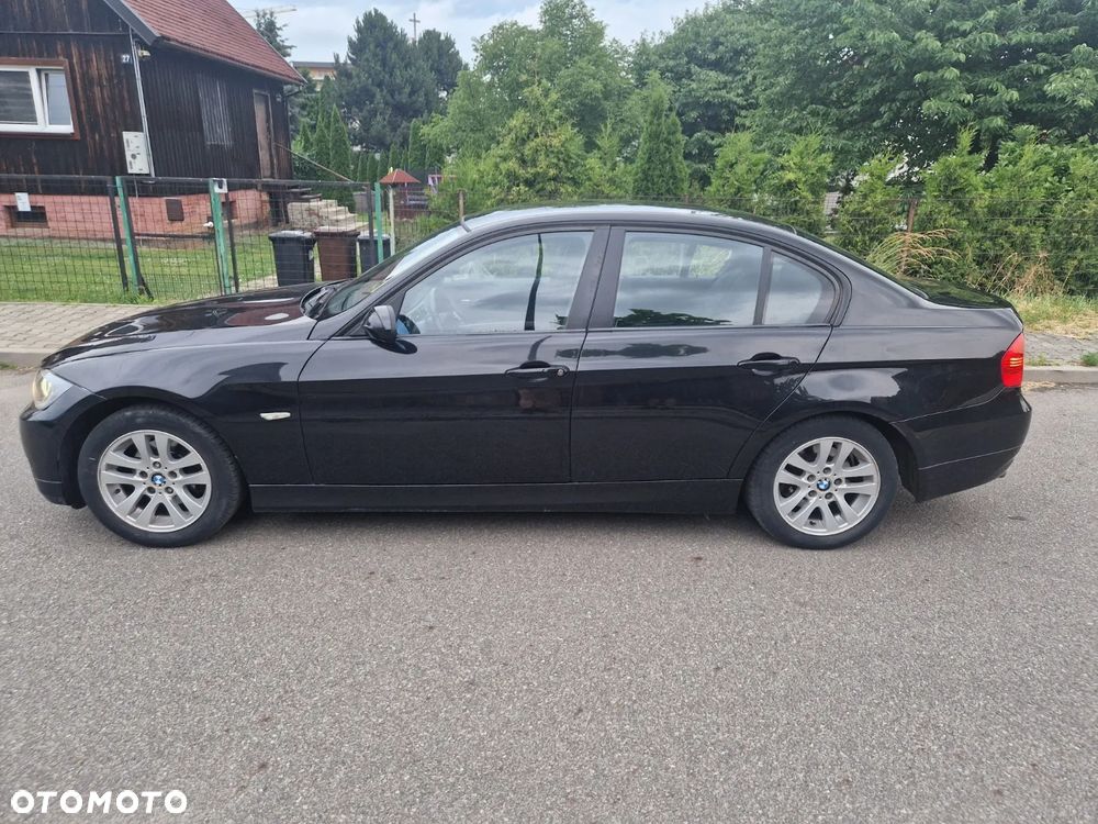 BMW Seria 3 318i Edition Lifestyle - 3