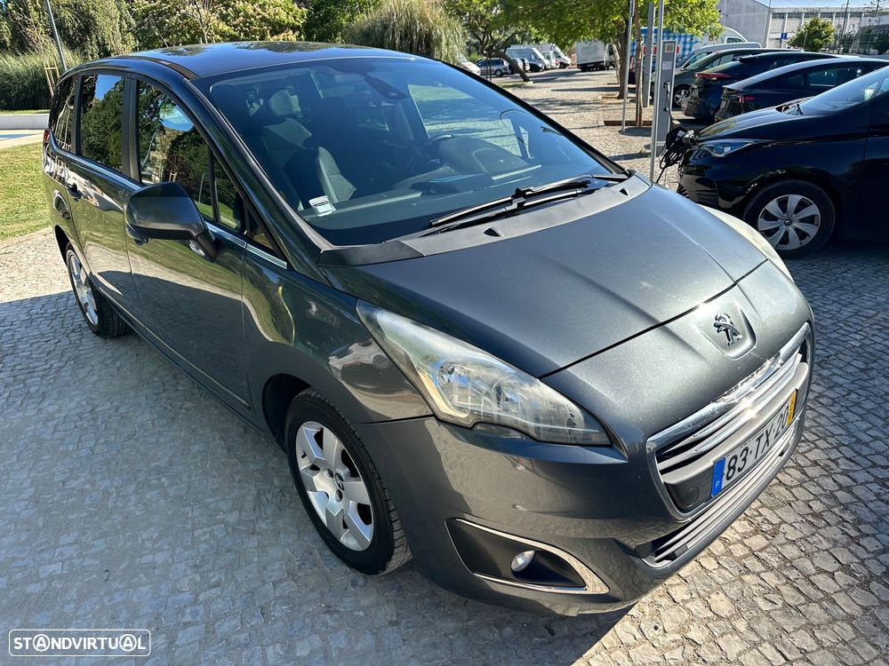 Peugeot 5008 1.6 E-HDi 7L Allure 2-Tronic - 7