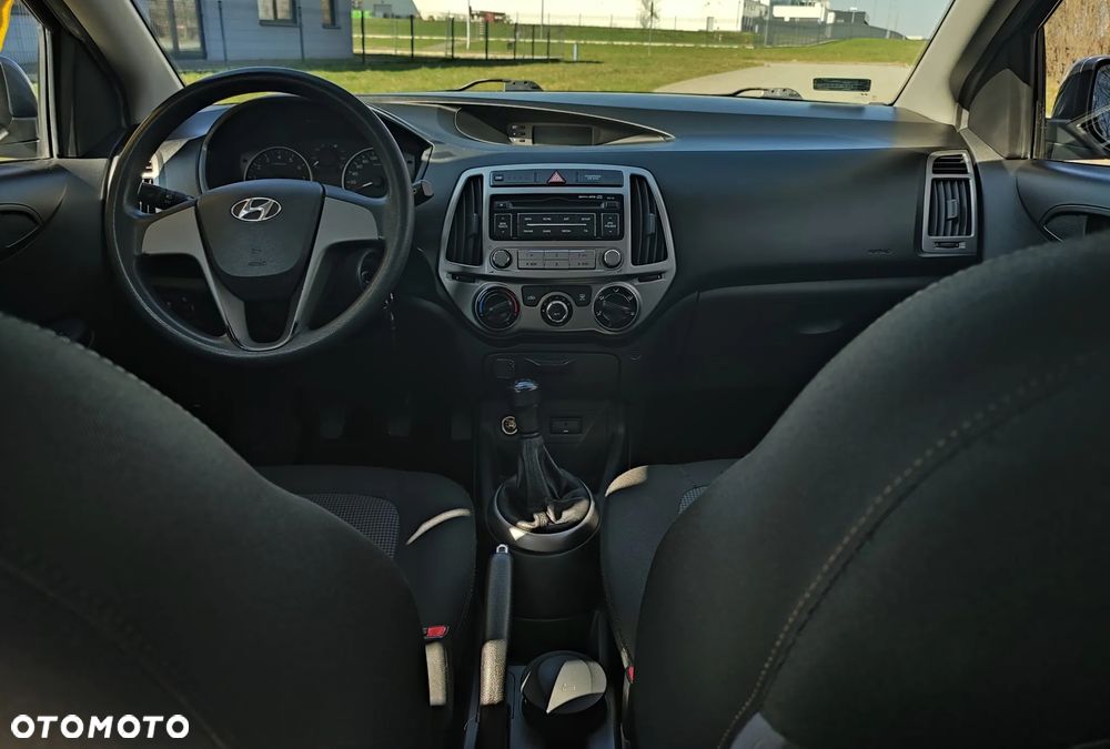 Hyundai i20 1.25 Classic + - 6
