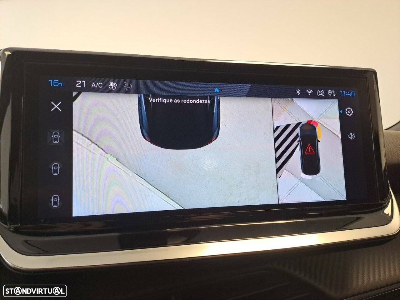 Peugeot 2008 1.2 PureTech Allure EAT8 - 25