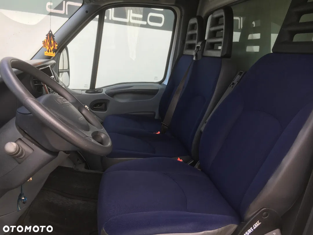 Iveco DAILY - 8