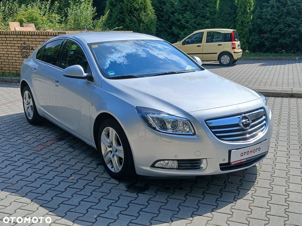 Opel Insignia 2.0 CDTI - 18