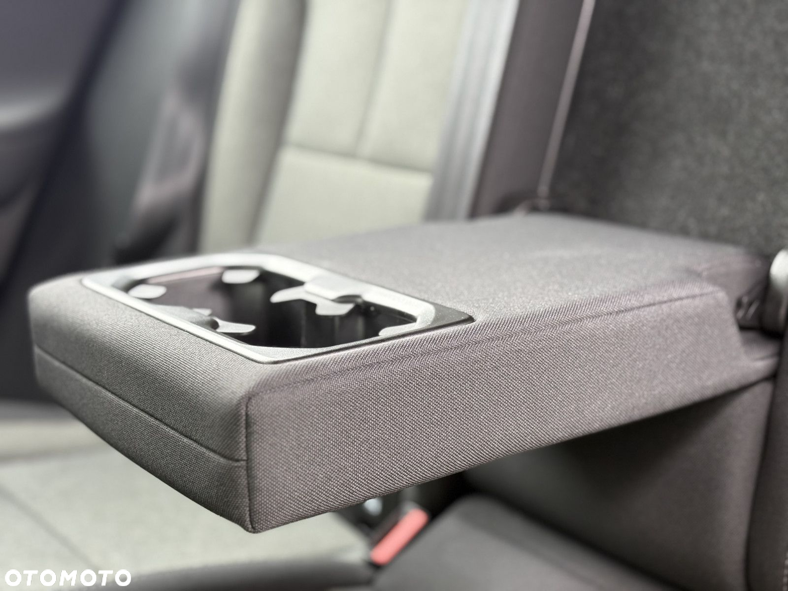 Volvo XC 40 - 29