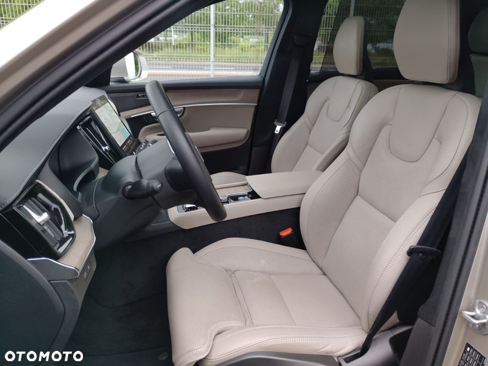 Volvo XC 90 - 15