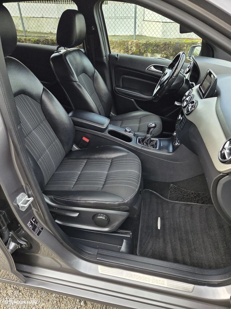 Mercedes-Benz B 200 CDI BlueEFFICIENCY - 8