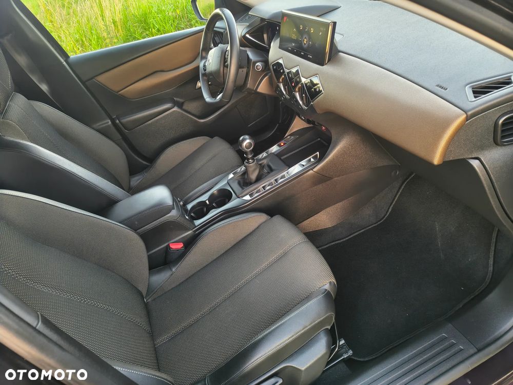 DS Automobiles DS 3 Crossback 1.2 PureTech So Chic - 9
