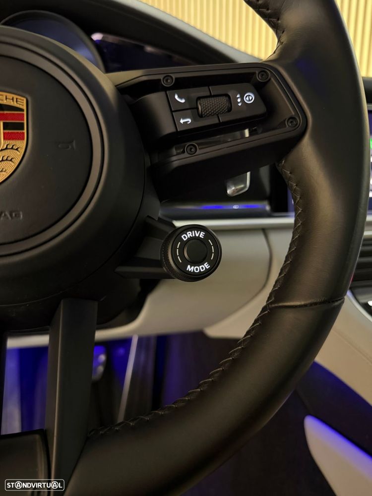 Porsche Panamera 4 E-Hybrid Platinum Edition com PDLS - 14
