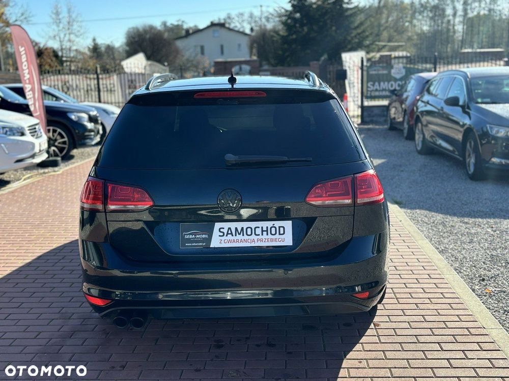 Volkswagen Golf 2.0 TDI BlueMotion Technology Cup - 9