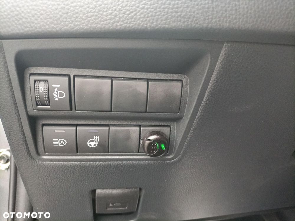 Toyota Yaris Hybrid 1.5 Style - 12