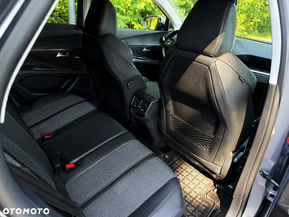 Peugeot 3008 BlueHDi 130 Stop & Start EAT8 Allure - 14