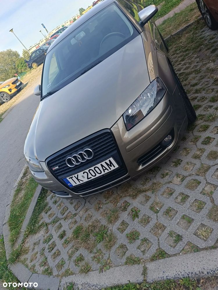 Audi A3 Sportback 1.6 FSI S line Sportpaket plus - 21