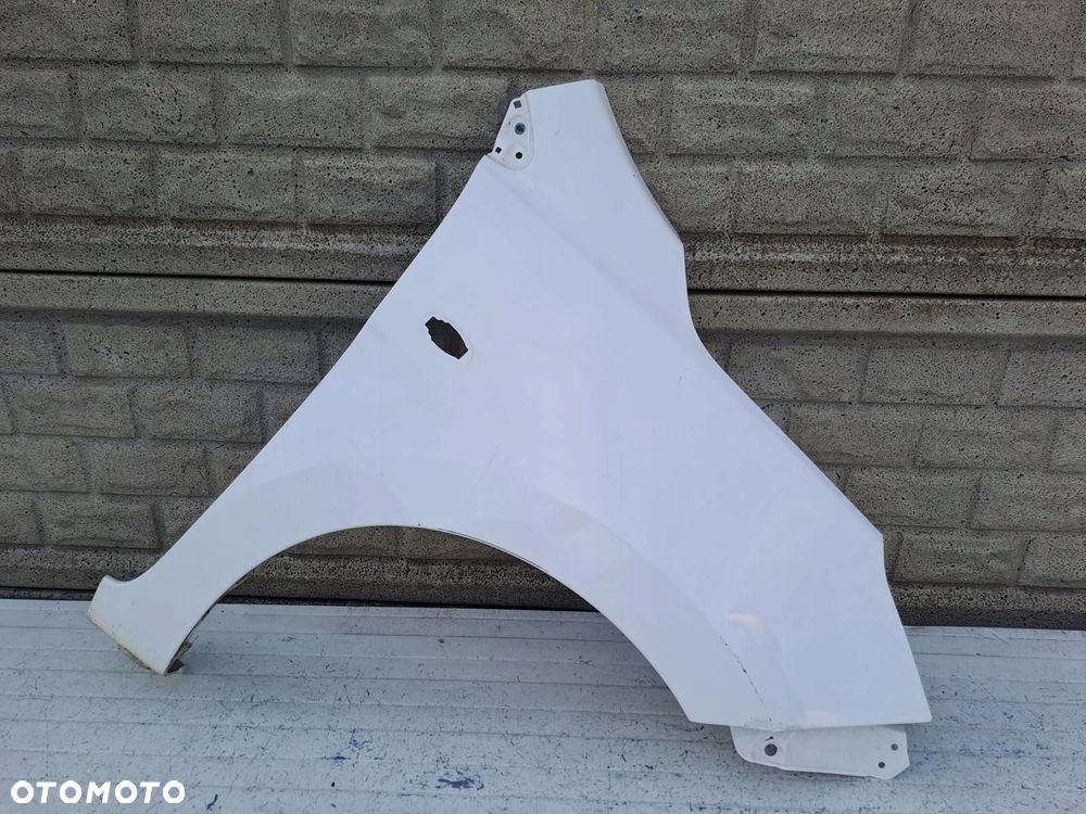 SUZUKI CELERIO 14-20 BŁOTNIK PRZEDNI PRAWY ORYGINAŁ - 1