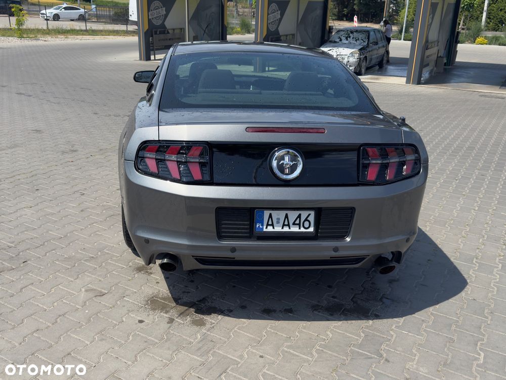 Ford Mustang 3.7 V6 - 4