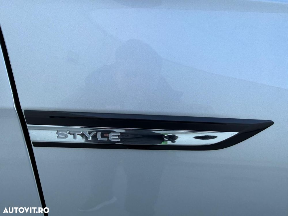 Volkswagen Golf 2.0 TDI 150CP DSG Style - 9