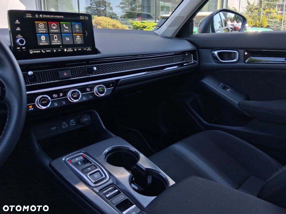 Honda Civic 2.0 i-MMD Elegance BSI CVT - 10