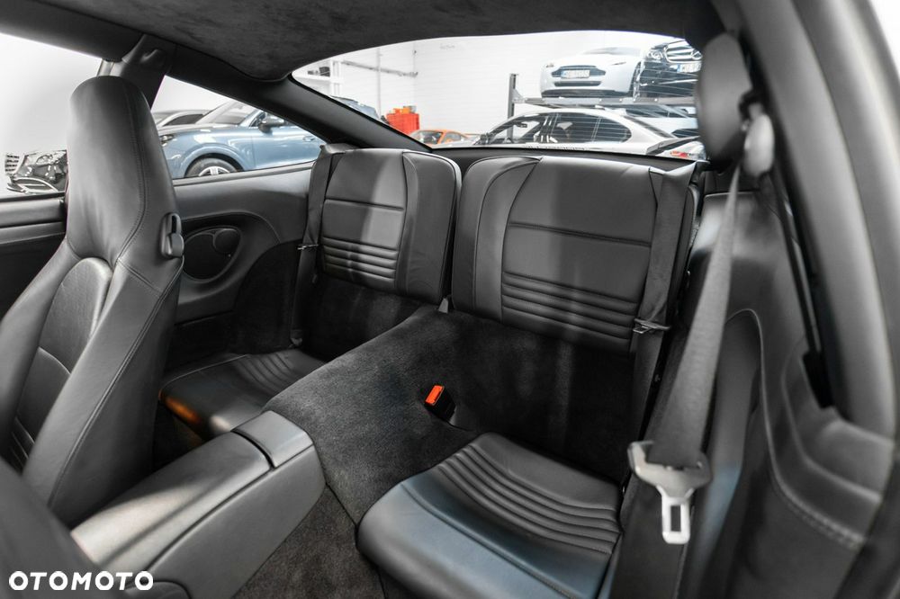 Porsche 911 - 24