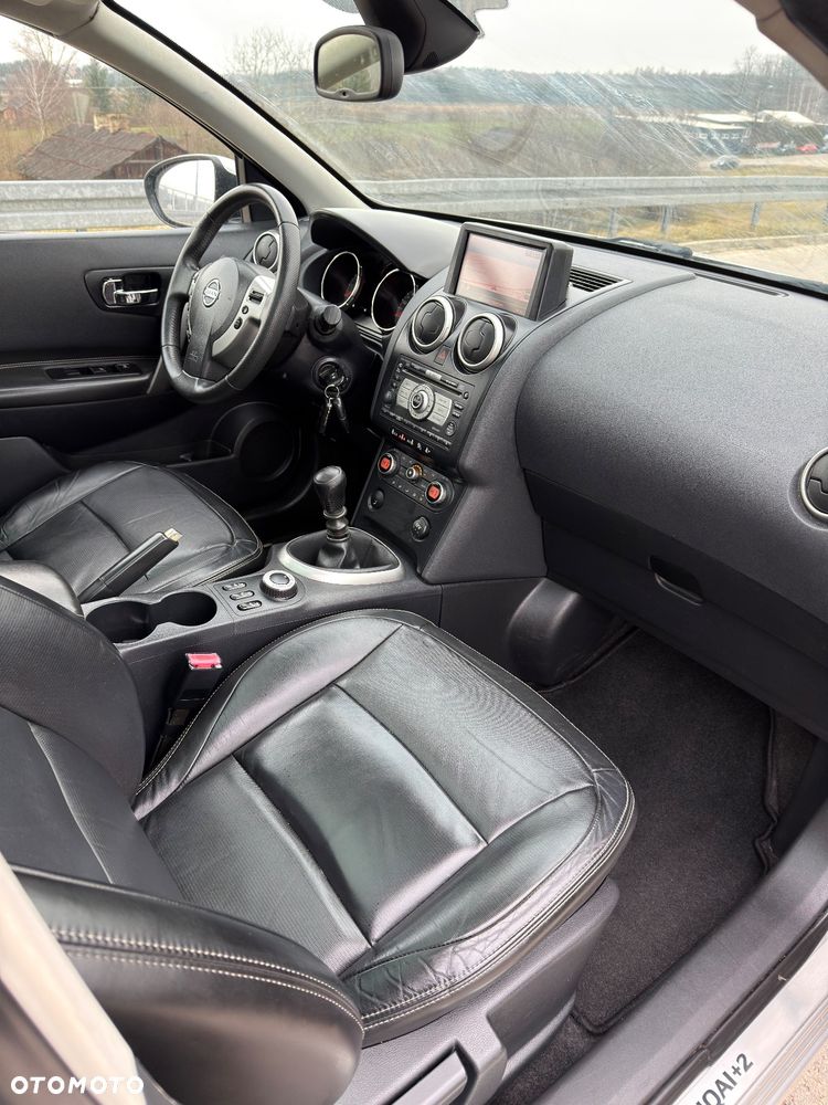 Nissan Qashqai+2 2.0 4x4 visia - 9