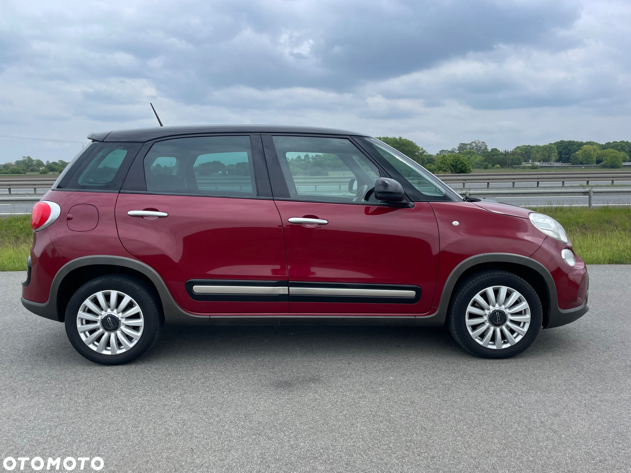 Fiat 500L 1.4 T-Jet 16V Urban Edition - 15