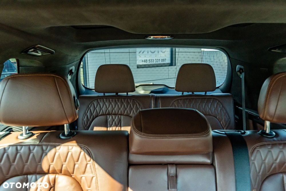 BMW X7 xDrive40i - 27