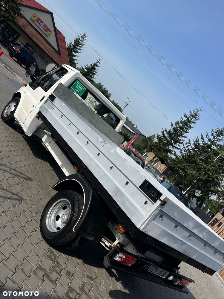 Ford Transit - 4