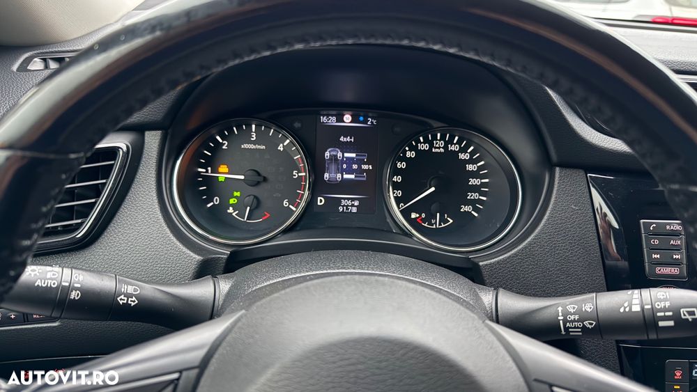 Nissan X-Trail 2.0 dCi ALL-MODE 4x4i Xtronic Tekna - 7