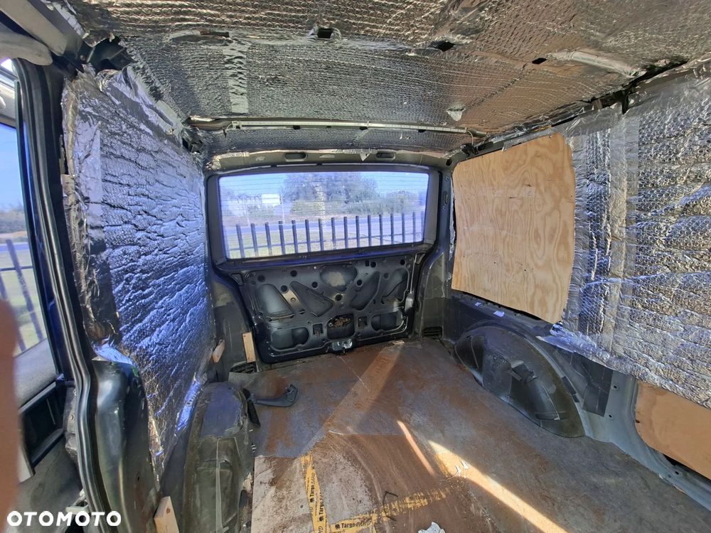 Mercedes-Benz Vito - 5