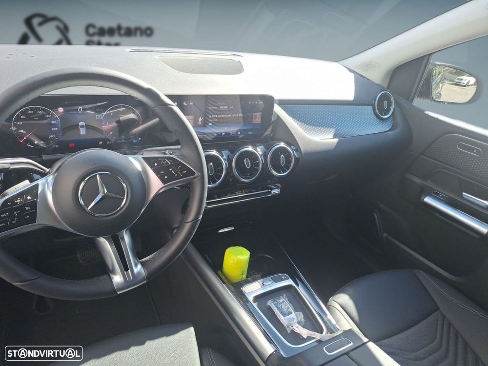 Mercedes-Benz B 180 d - 15