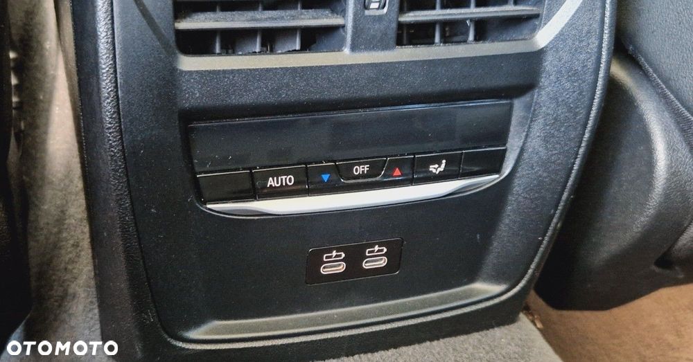 BMW Seria 3 - 22