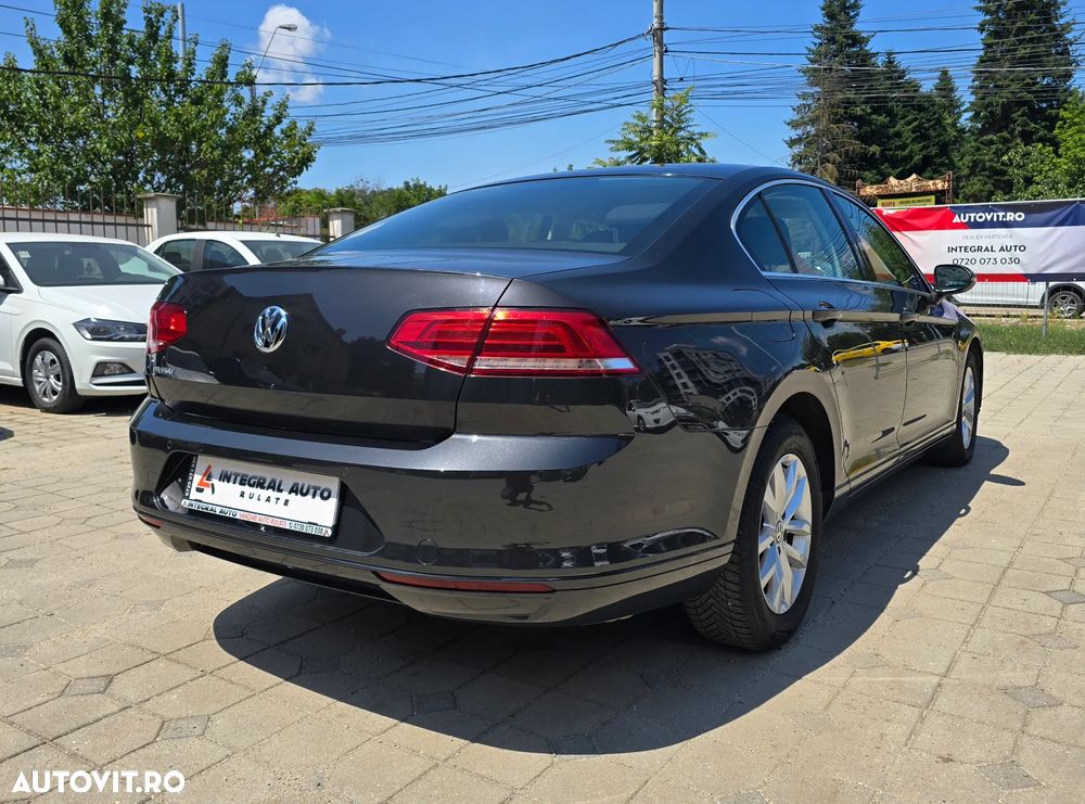 Volkswagen Passat 1.5 TSI ACT DSG Comfortline - 6