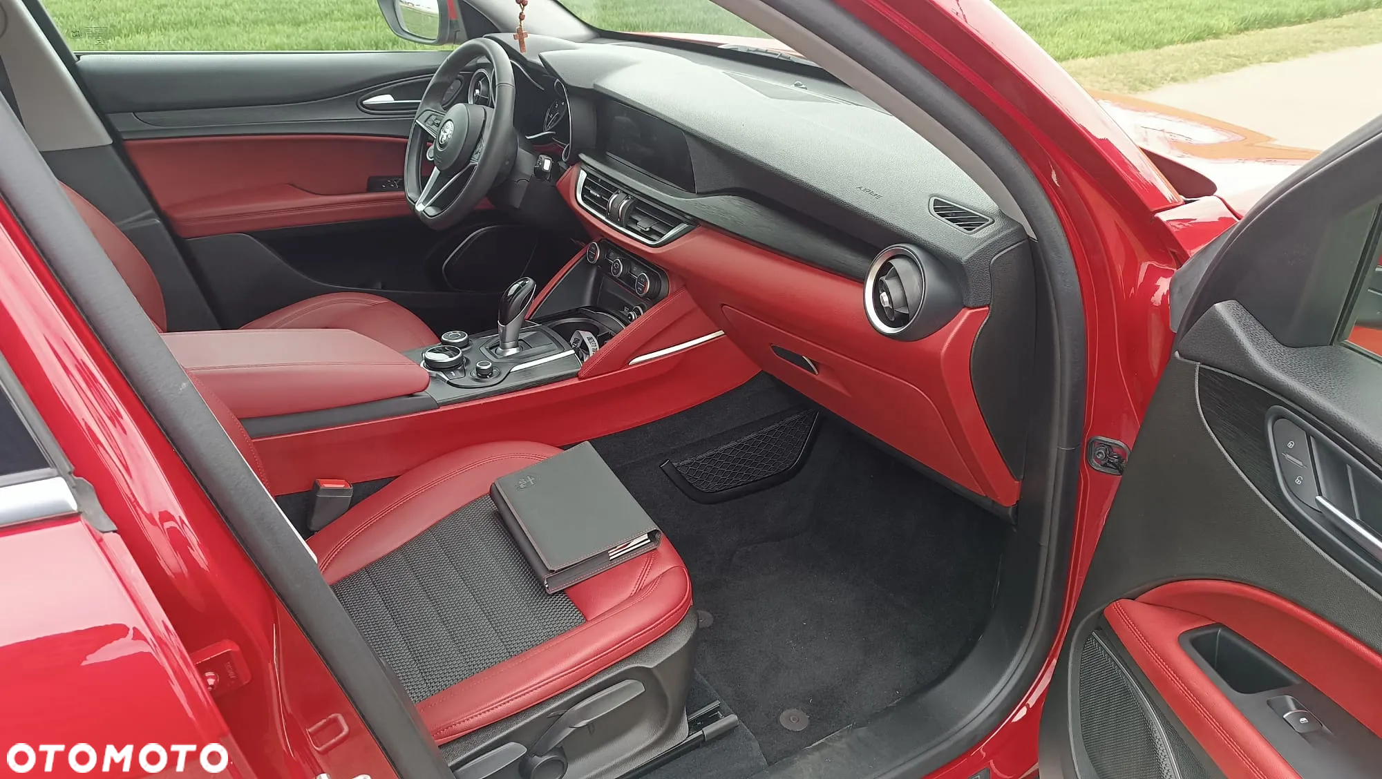 Alfa Romeo Stelvio - 12