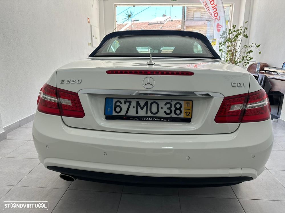 Mercedes-Benz E 220 CDi Avantgarde BlueEfficiency Auto - 4