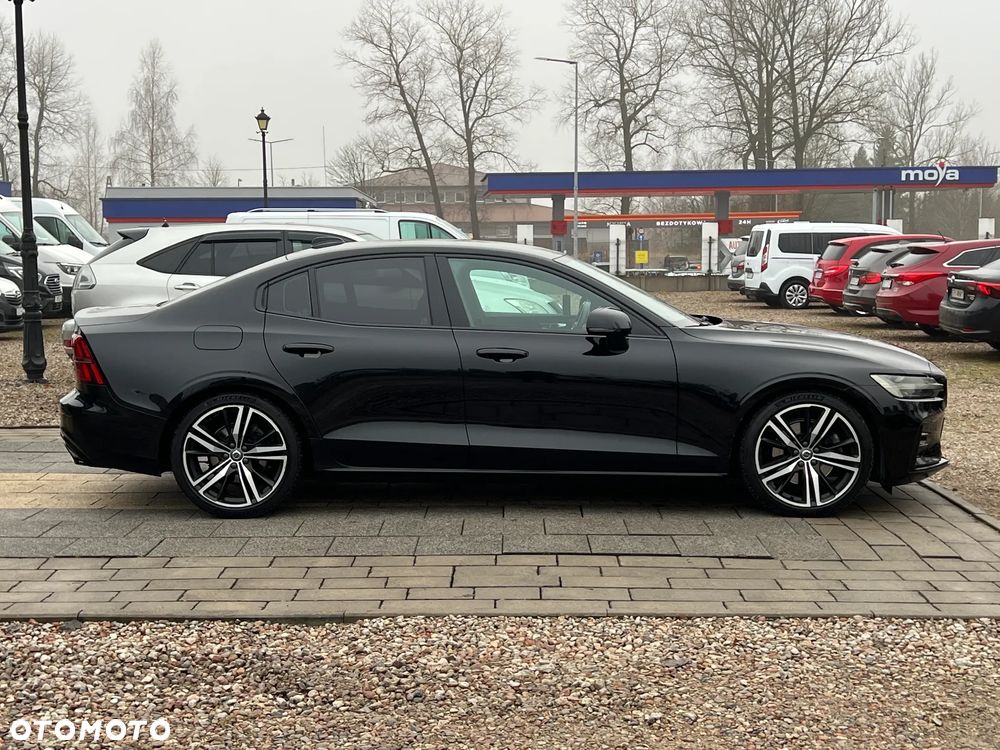 Volvo S60 T4 R-Design - 11