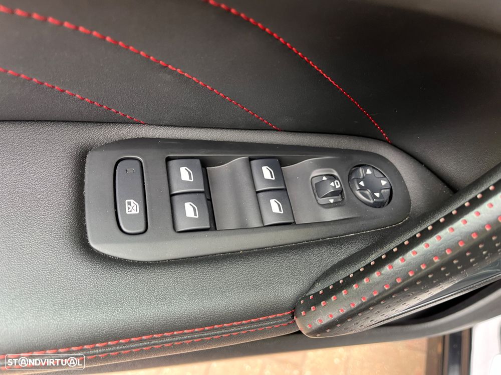 Peugeot 308 1.2 PureTech GT Pack EAT8 - 9